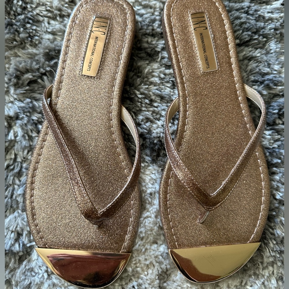 INC flip flops